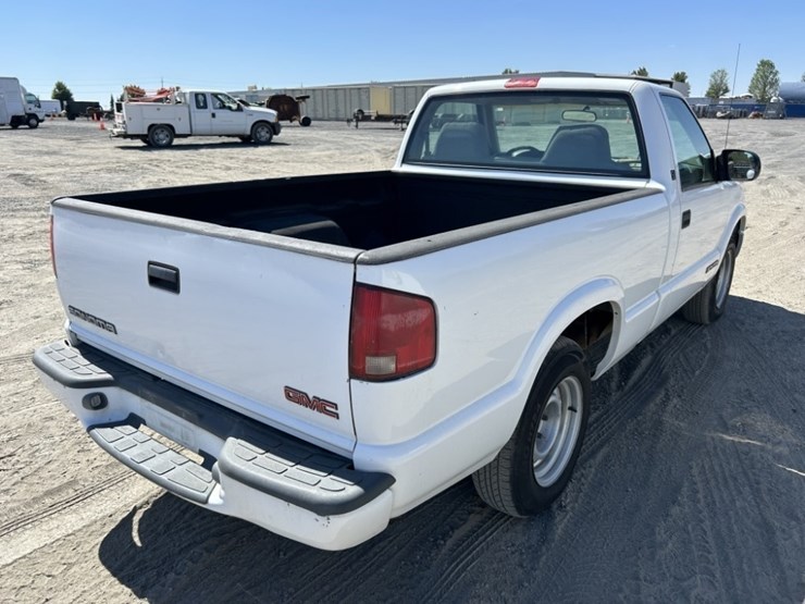1999-gmc-sonoma-pickup-image-5