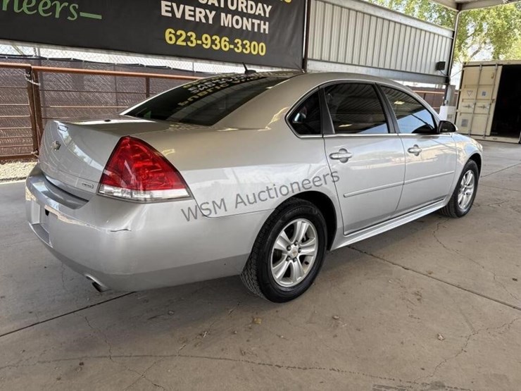 2016-chevrolet-impala-ls-sdn-image-7