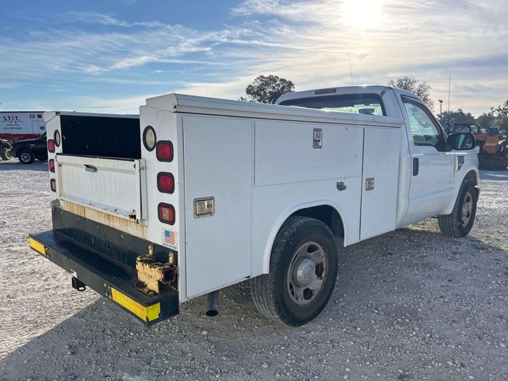 2008-ford-f350-image-3
