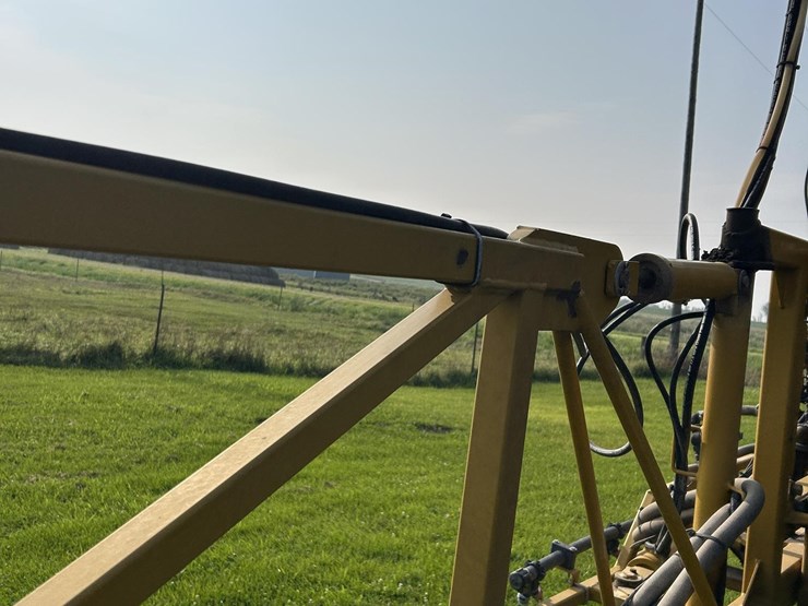 2005-ag-chem-rogator-1074-image-68
