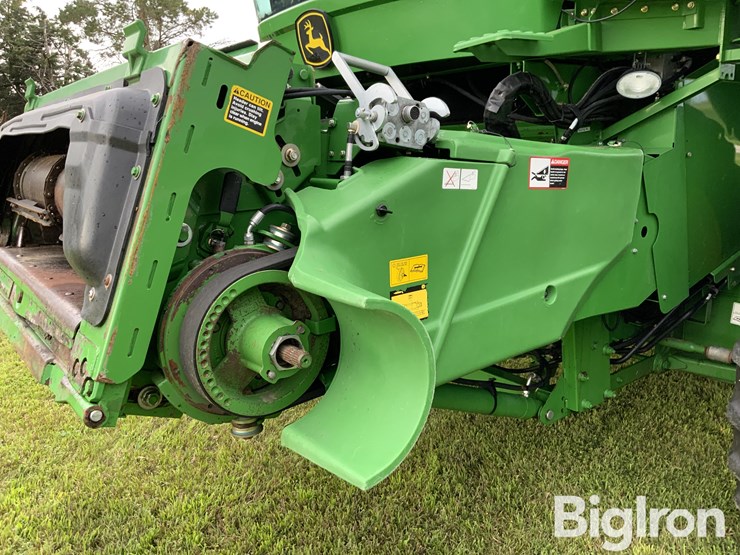 2010-john-deere-9770-sts-image-9