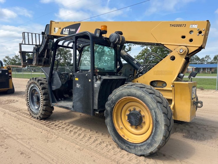 2014-caterpillar-tl642c-image-2