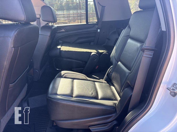 2019-gmc-yukon-slt-image-17