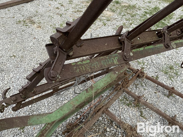 john-deere-25-image-14