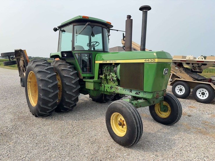 1987-john-deere-4430-image-1