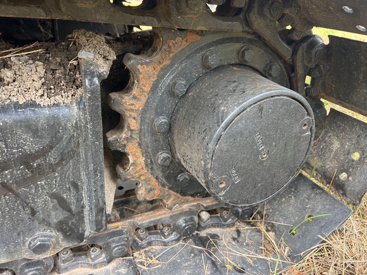 2021-caterpillar-305-image-7