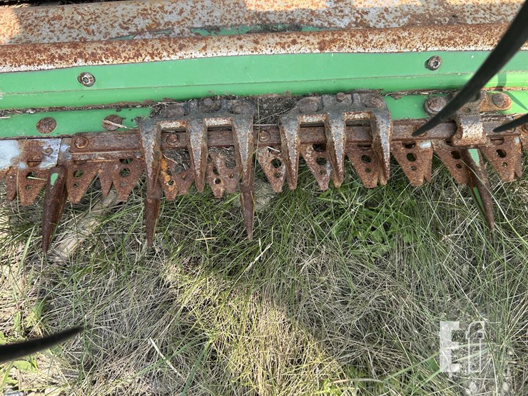 2010-john-deere-640d-image-30