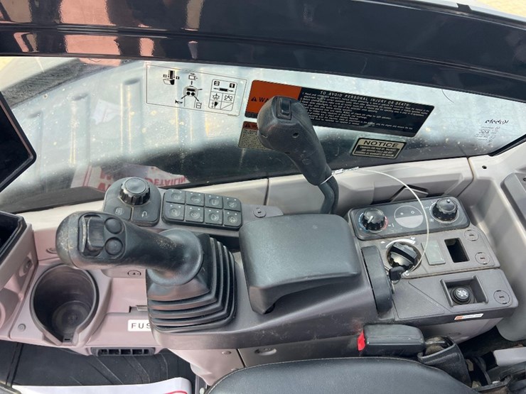 kubota-u48-5-image-30