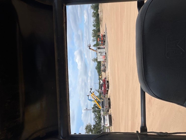 2020-caterpillar-303.5e2-cr-image-35