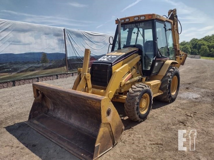 2004-caterpillar-420d-image-37