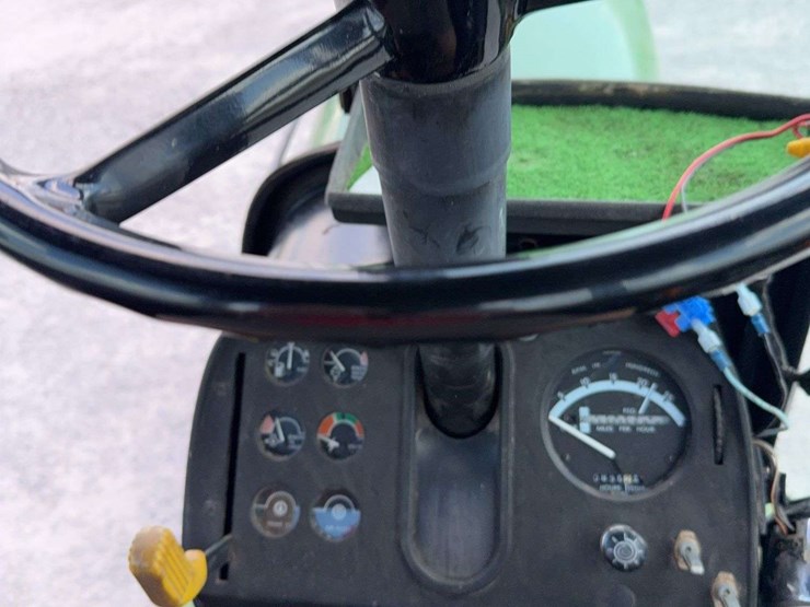 1987-john-deere-4430-image-26