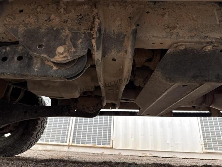 2009-ford-f350-image-29