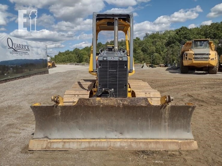2004-deere-650h-image-2