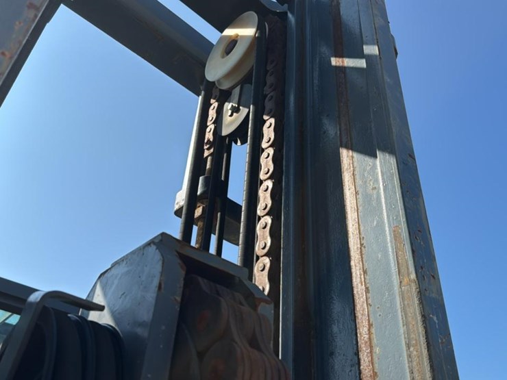 #165-•-2017-heli-americas-cpcd100-forklift-image-19