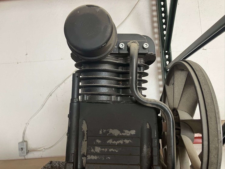 electric-air-compressor-image-2