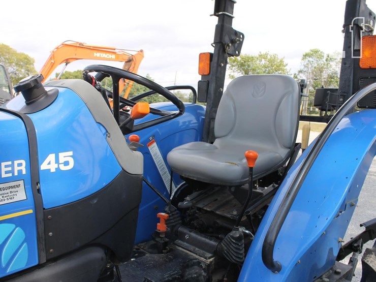 new-holland-workmaster-45-image-7