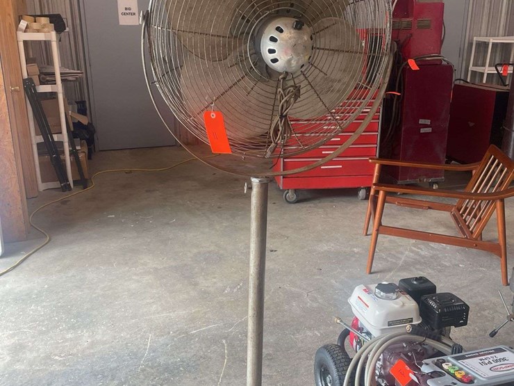 windmaker-pedestal-fan-image-3