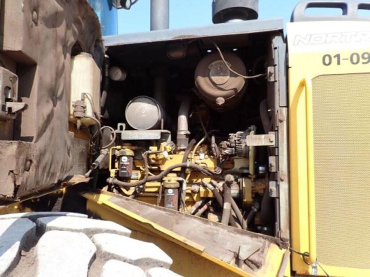 2009-deere-644k-image-34