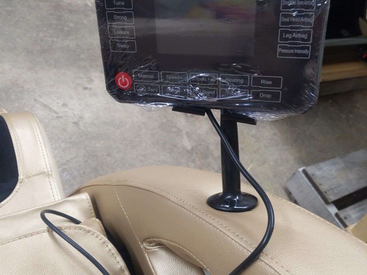unused-massage-chair-image-5