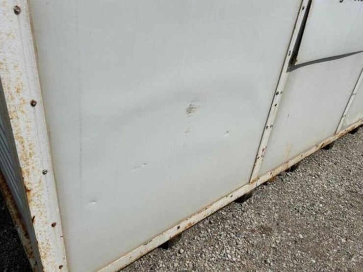 7-ft-6-in.-x-16-ft-storage-container-image-9