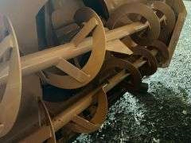 woods-ss96-2-snow-blower,-8',-1000-pto,-3-pt.,-dual-auger,-hyd.-chute,-manual-spout-image-6