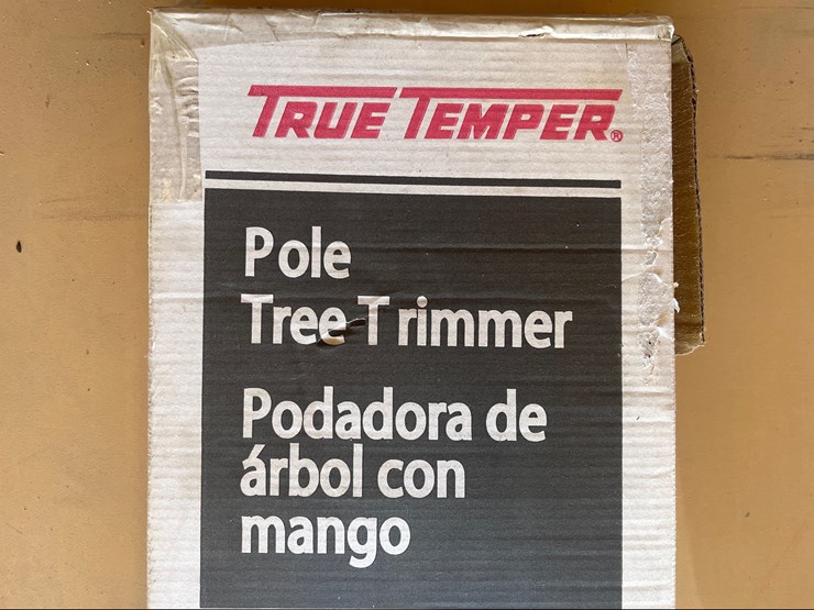 #2024-•-pole-tree-trimmer-appears-unused-image-1