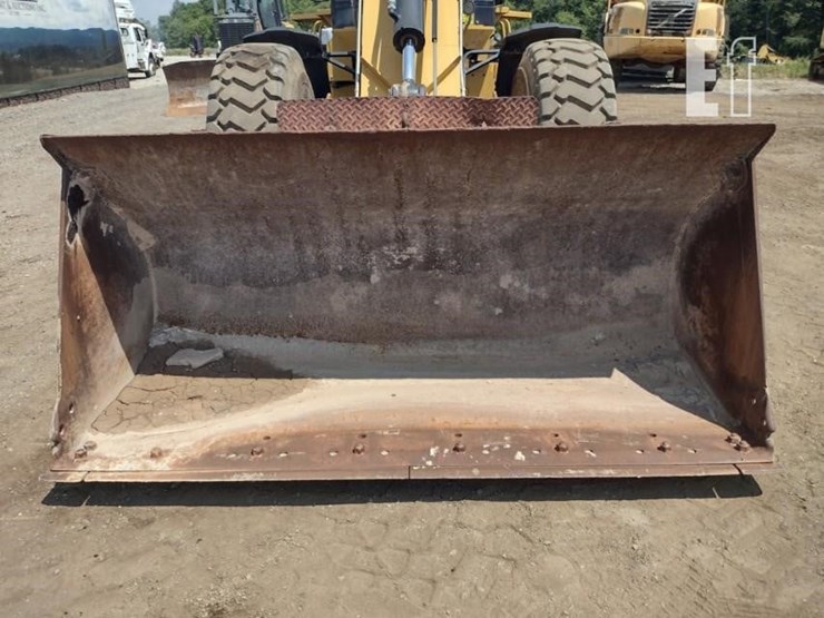 caterpillar-930g-image-17