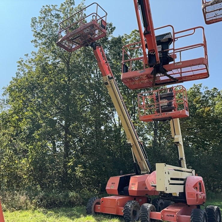 2016 JLG 600S