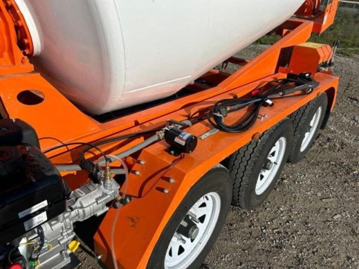 2024-2-cubic-meter-tow-behind-tri/a-concrete-mixer-image-24