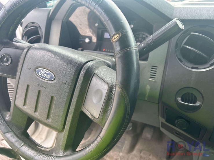2012-ford-f350-image-15