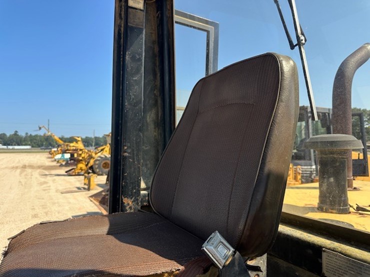 #2286-•-tcm-835-2-series-rubber-tire-loader-image-64