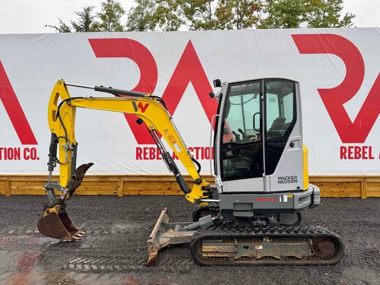 2018-wacker-neuson-ez36-image-1