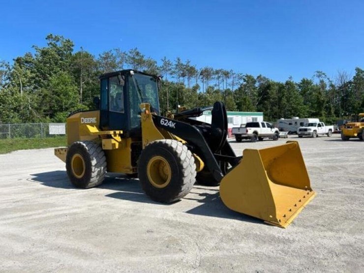 2012-deere-624k-image-5