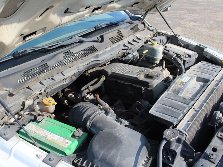 2012-dodge-ram-4500-image-14