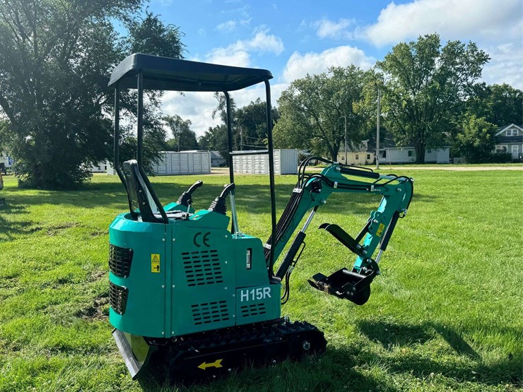2025-cfg-industrial-h15r-mini-excavator-...-unused-image-5