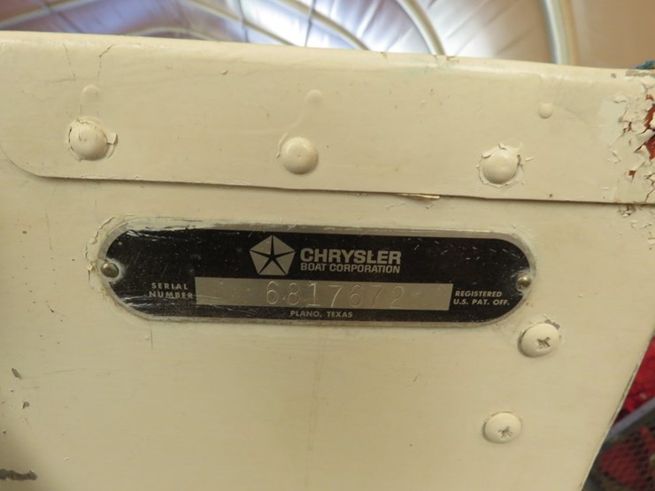 1968-chrysler-boat-image-6