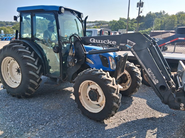 new-holland-tn75-image-1