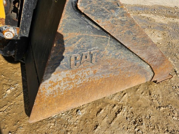 caterpillar-226d3-image-11