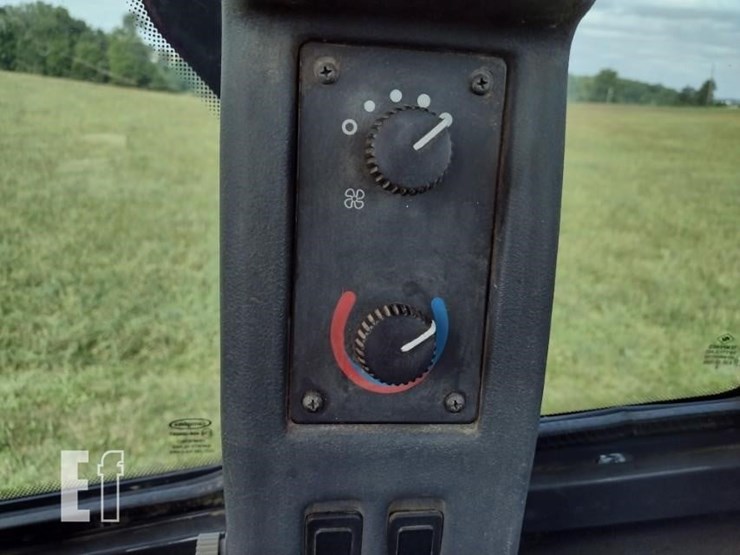 deere-544kii-image-9