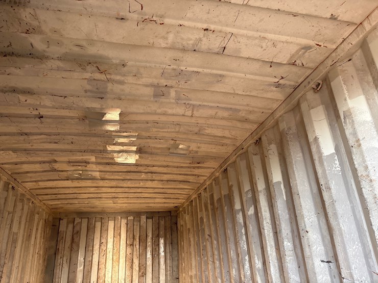 #1220-•-20-ft-container-image-4