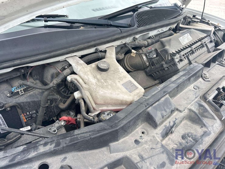2019-chevrolet-express-2500-image-7