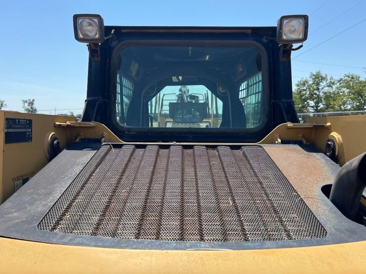 2008-caterpillar-226b2-image-18