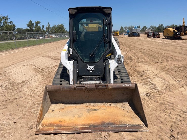 2021-bobcat-t66-image-7