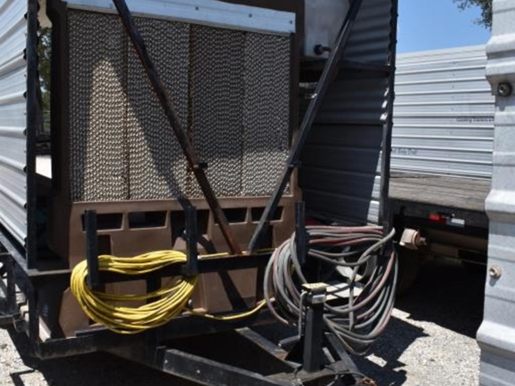 2012-16'-cooling-trailer-w/-generator,-port-a-cool-and-freezer-(vin-#-5vnbu-image-2