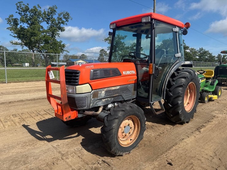 kubota-l4630d-image-2