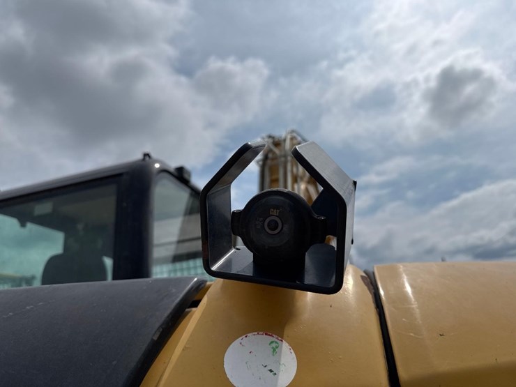 2017-caterpillar-307e2-image-17