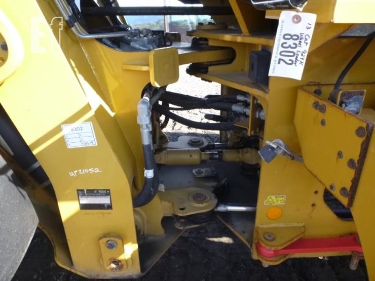 2013-caterpillar-924k-image-26