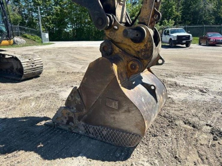 2006-caterpillar-325dl-image-55