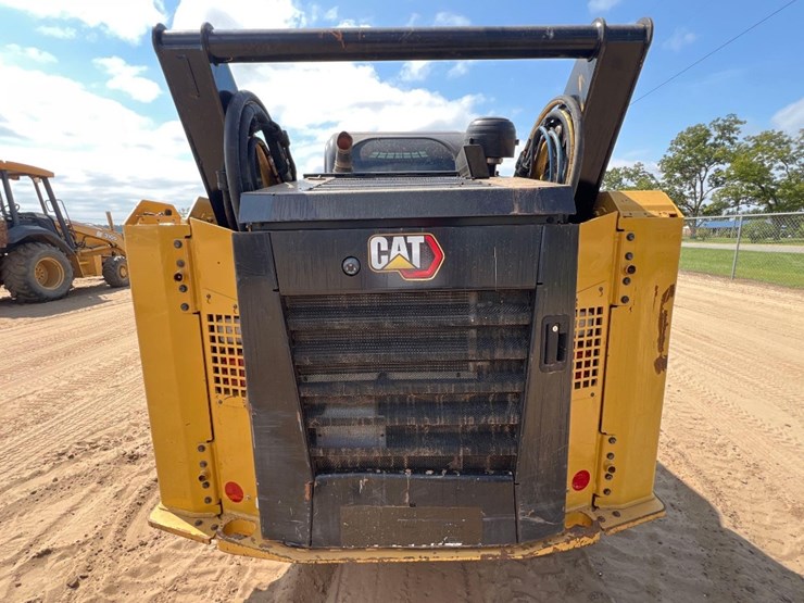 2023-caterpillar-299d3-xe-image-3