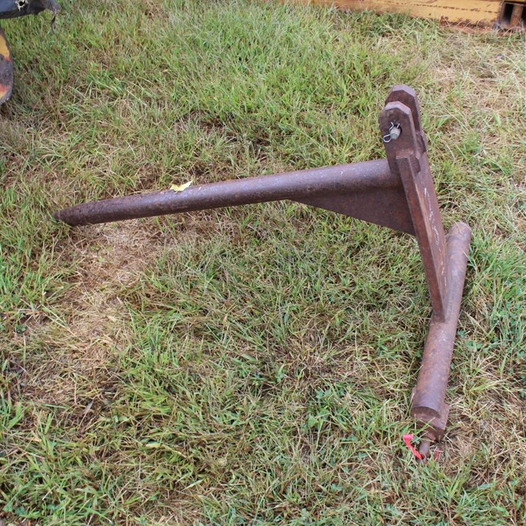 3PT BALE SPEAR